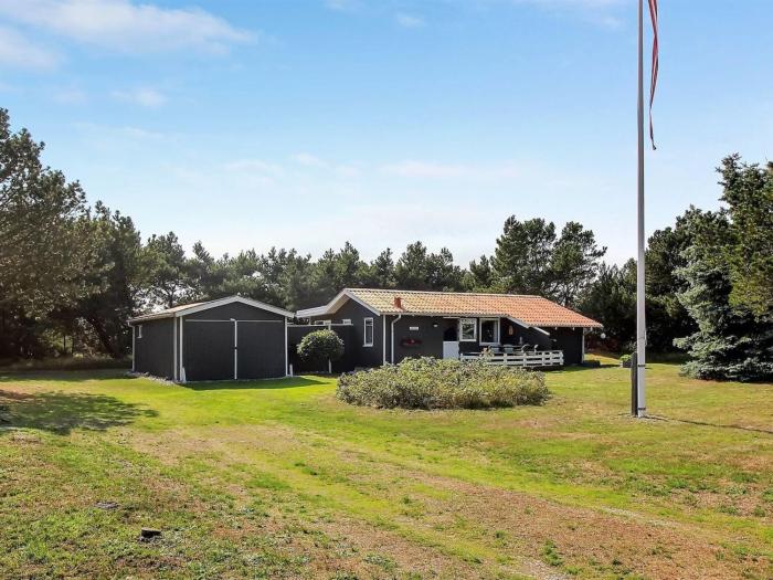 Holiday Home Rokil - 400m from the sea by Interhome