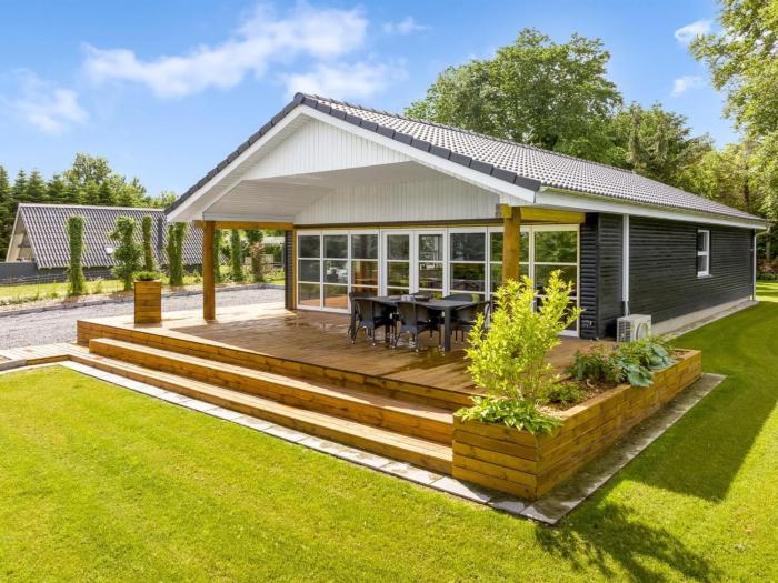 Holiday Home Skip - 300m to the fjord by Interhome