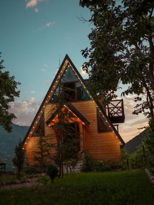 MOSES HOUSE-მოსეს სახლი