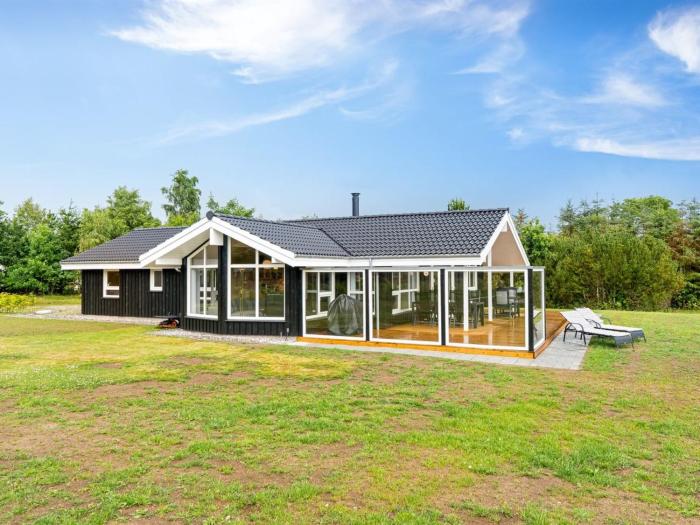 Holiday Home Sulho - 800m from the sea by Interhome