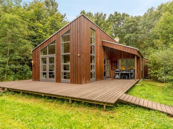 Holiday Home Suna - from the sea by Interhome