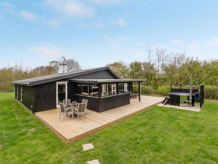 Holiday Home Gustaf - 400m to the fjord by Interhome