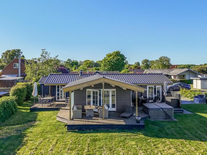 Holiday Home Orsa - 80m from the sea by Interhome