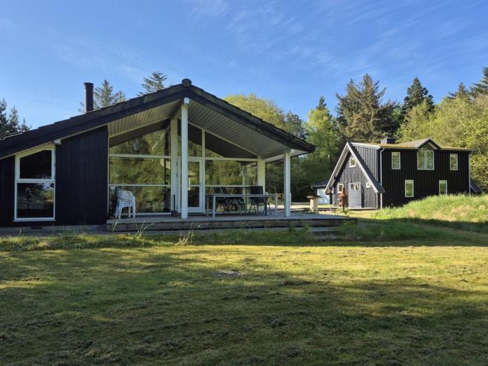 Holiday Home Aswarth - 50m to the fjord by Interhome