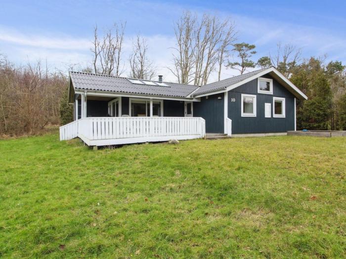 Holiday Home Iris - 300m from the sea by Interhome