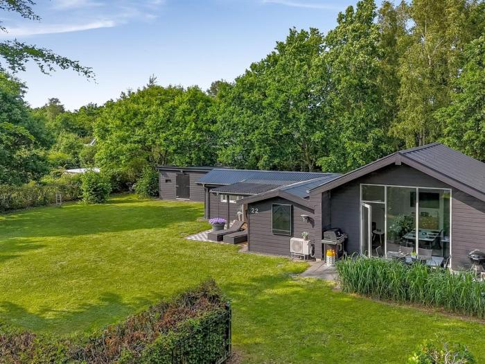 Holiday Home Sunja - 450m from the sea by Interhome