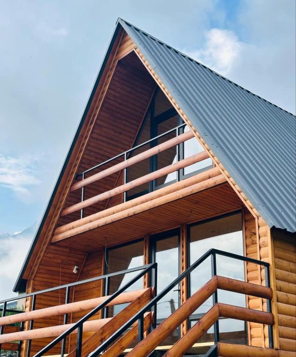Peak cottage Kazbegi