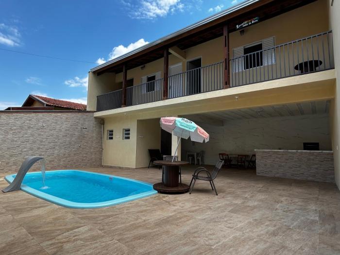 Casa de temporada em Lindoia - Com piscina e churrasqueira