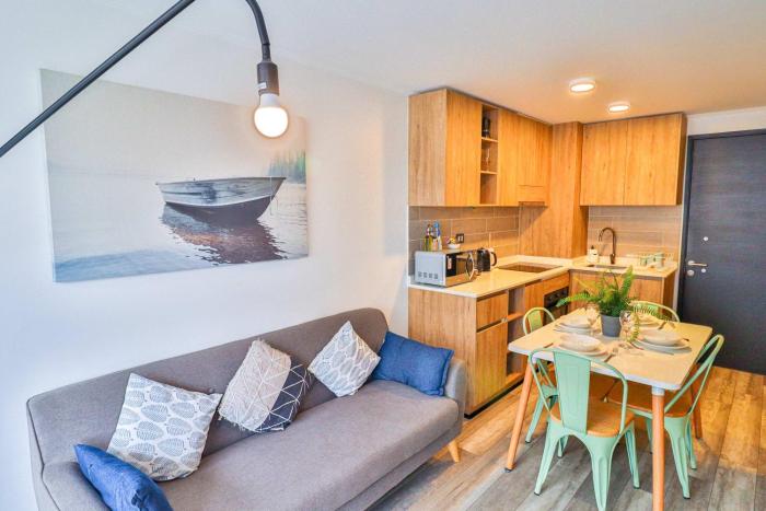 HOM I WiFi, Cerca del centro y de la Costanera