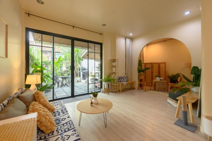 4BR 10PAX 2min 7Eleven & 7min Commons Thonglor