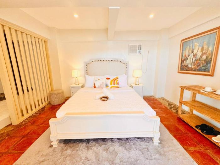 Vida Pacifica Resort & Hotel by RedDoorz