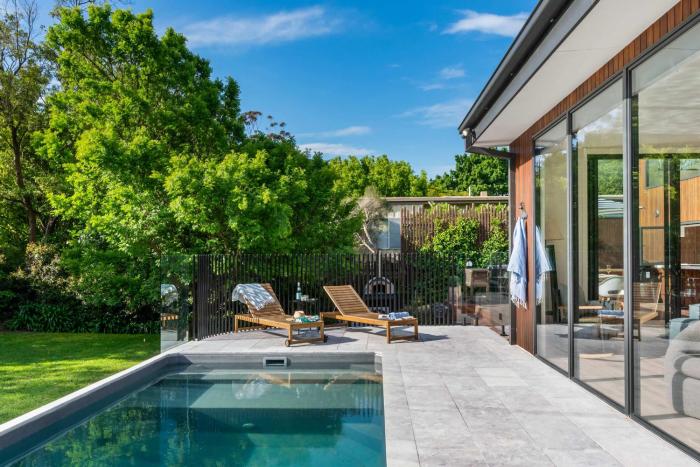 Hiraeth - Pool Spa Beach & Village