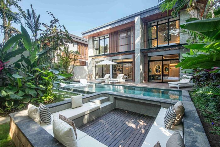Stylish 5BR Designer Villa, 400m to the Ocean