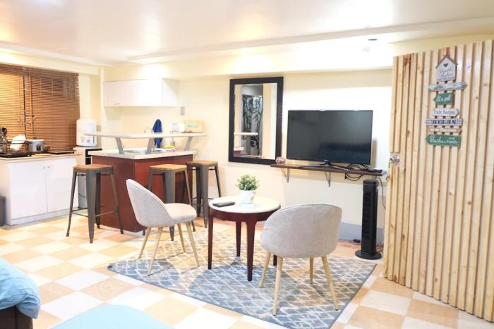 Terrace Heights Unit - Good for 3