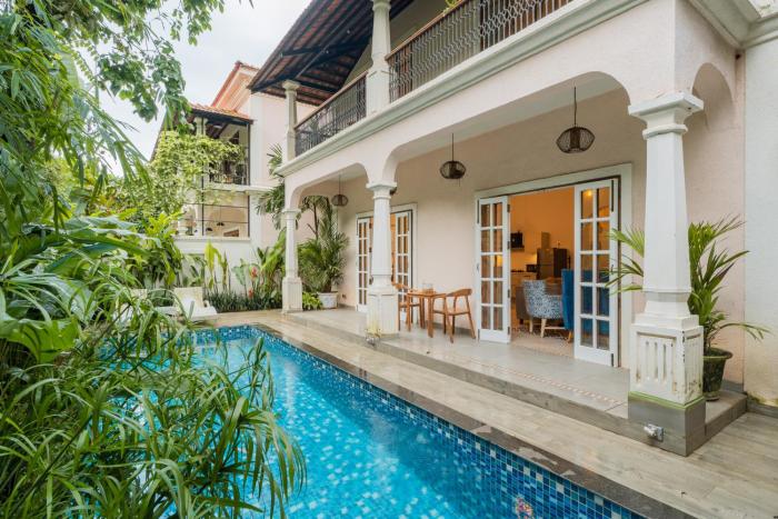 ELIVAAS Orion 3-BHK Villa With Private Pool & Terrace Near Popular Restaurants