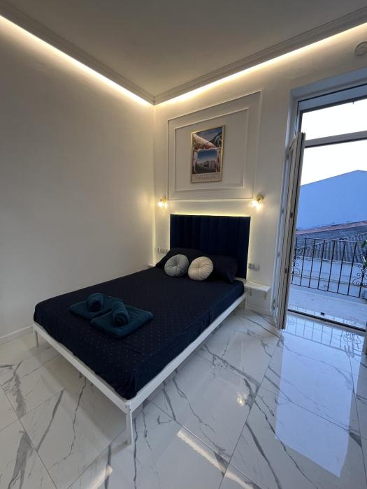 Azzurro Luxury Butique