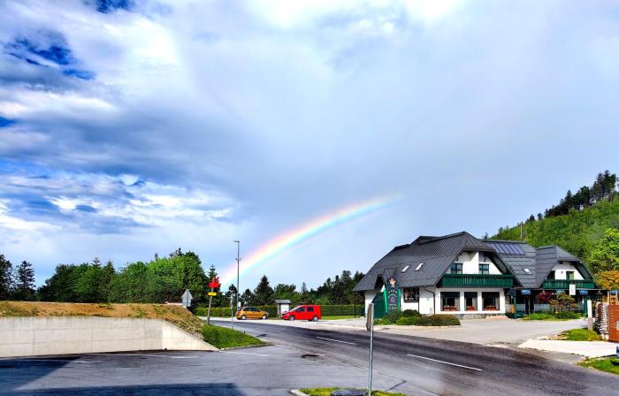 Guest house 902 Črnivec