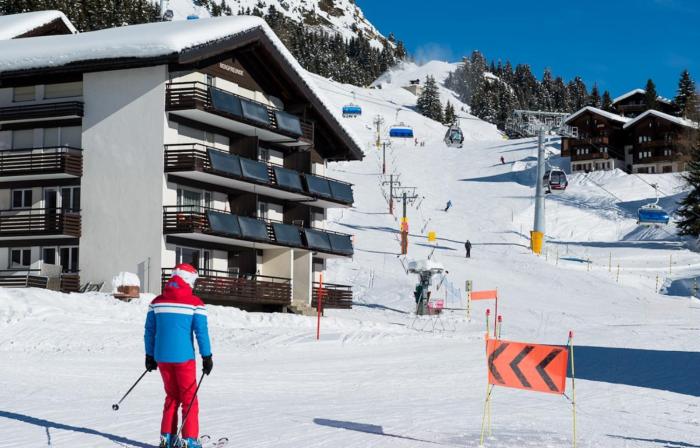 Sunny 5 guests apartment by Moosfluh gondola