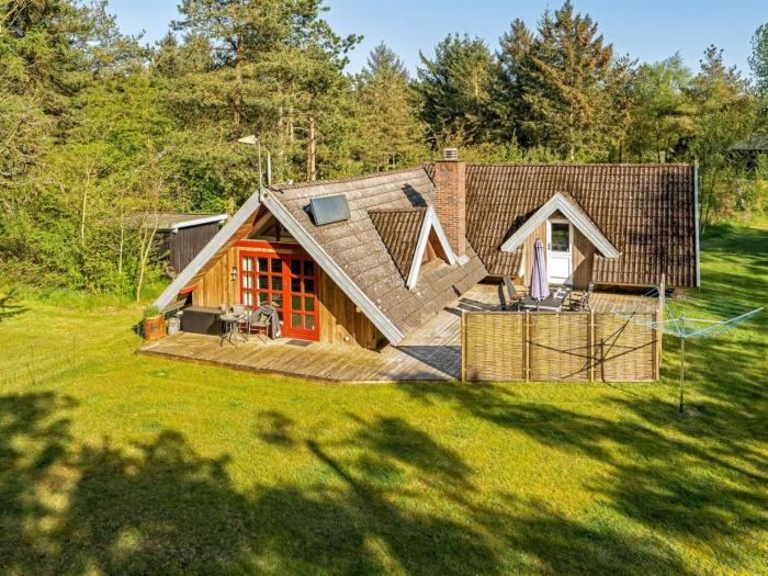 Holiday Home Niesina - 600m to the fjord by Interhome