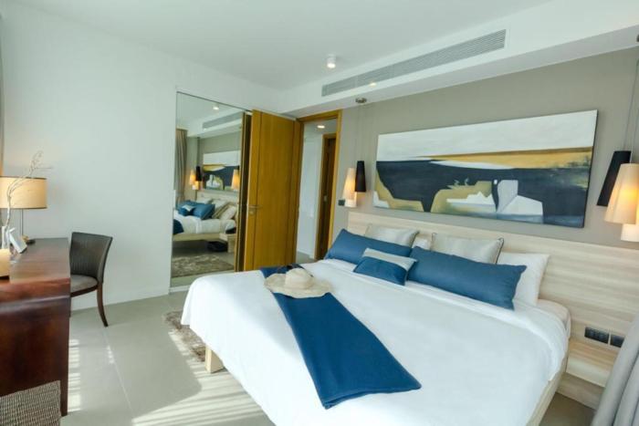 2bdr Apartment Oceanstone Laguna by Capital Pro