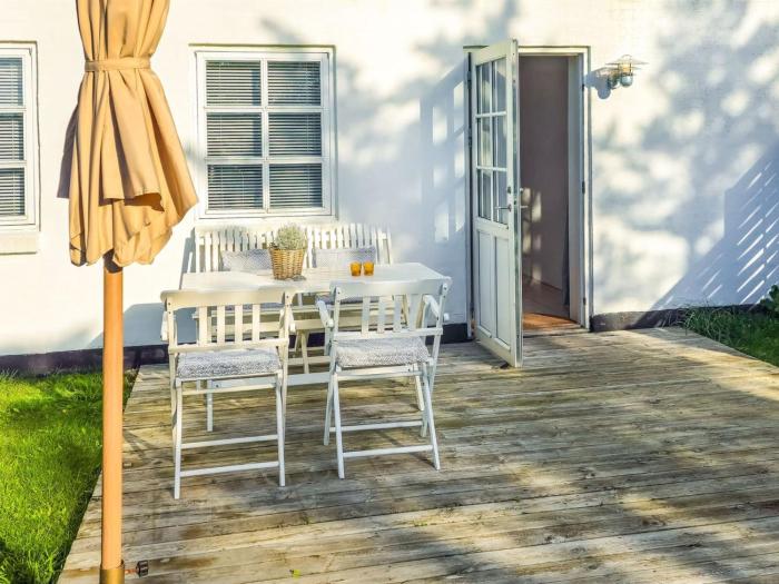 Apartment Elef - 2-0km from the sea by Interhome