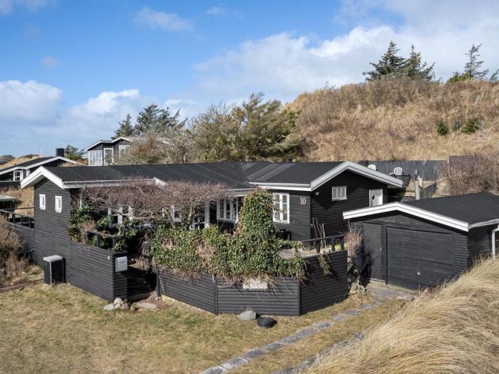 Holiday Home Sharanya - 500m from the sea by Interhome