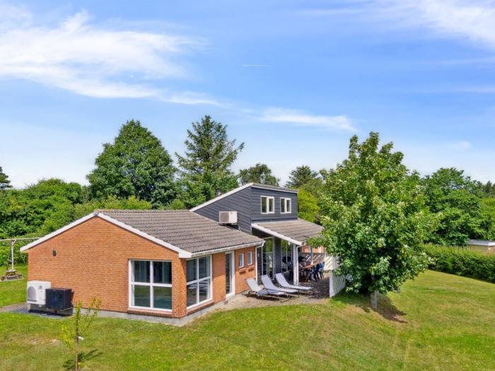 Holiday Home Svenn - 300m from the sea by Interhome