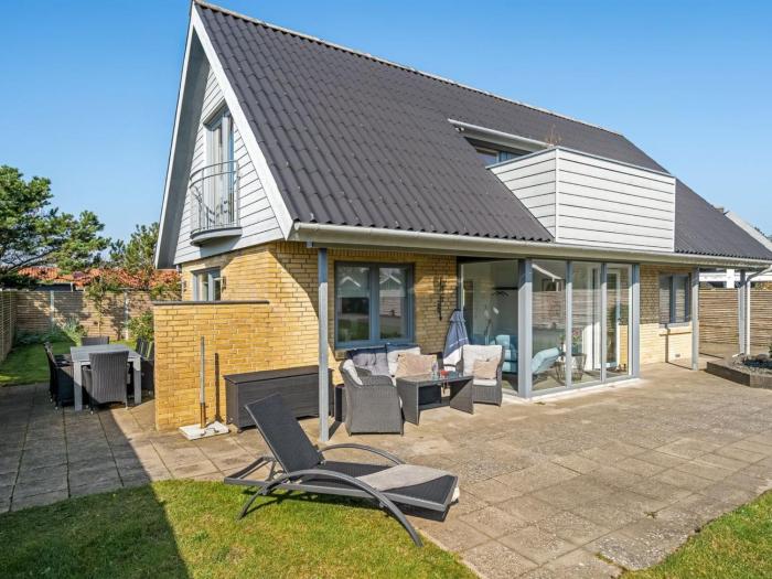 Holiday Home Isabel - 600m from the sea by Interhome