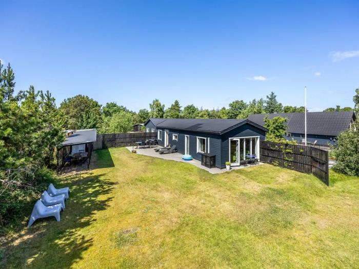 Holiday Home Hermanni - from the sea by Interhome