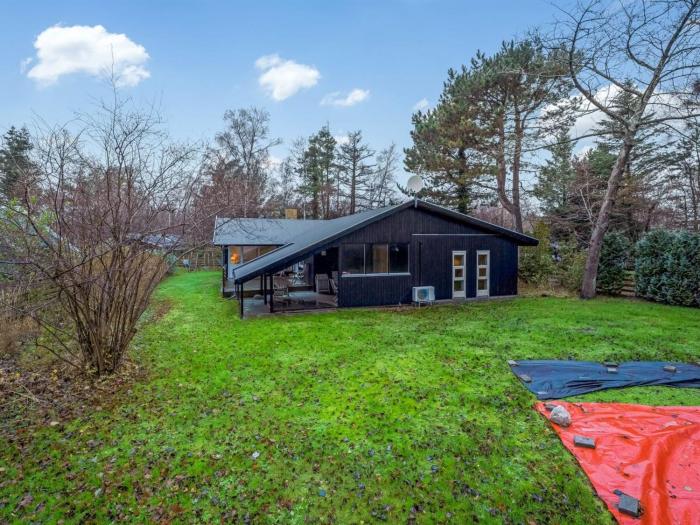 Holiday Home Floora - 20m from the sea by Interhome