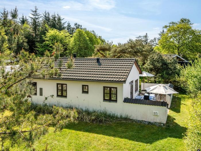 Holiday Home Gunnild - from the sea by Interhome