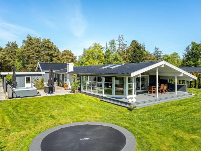 Holiday Home Timao - 750m from the sea by Interhome