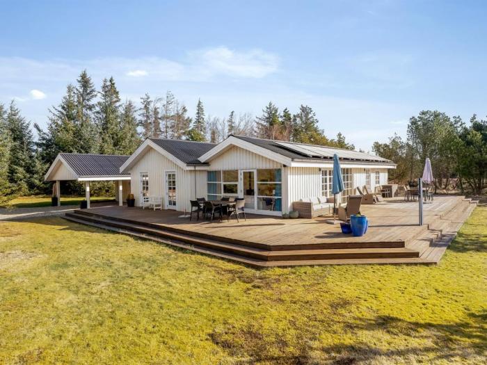 Holiday Home Toska - 3km from the sea by Interhome