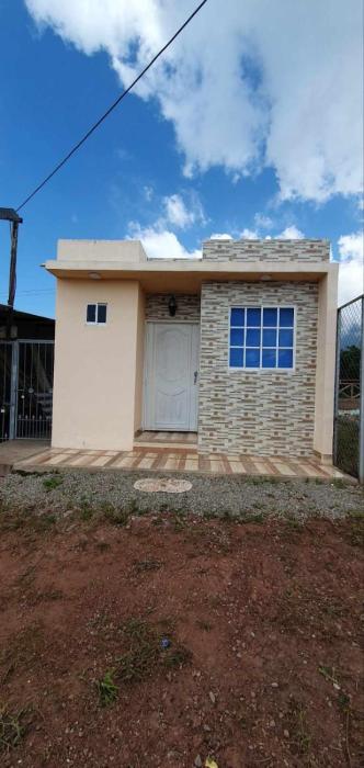 Hermosa cabaña tipo apartaestudio en la Serranía del Perija