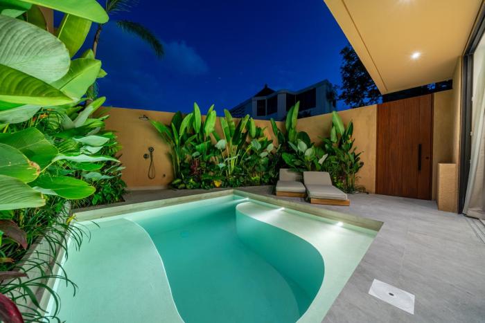 Berawa Week 5 -Rooftop Vibes - 2BR Villa for Stylish Getaways