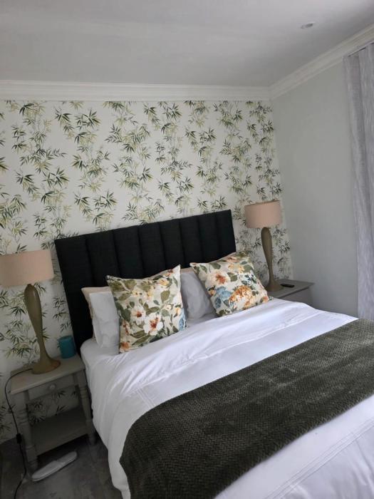 Pennington Splendor Apartment