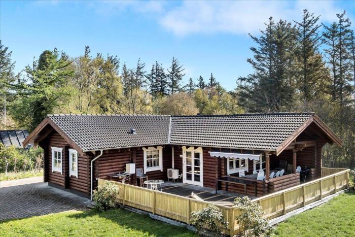 40855-Ulfborg-Helmklit-240