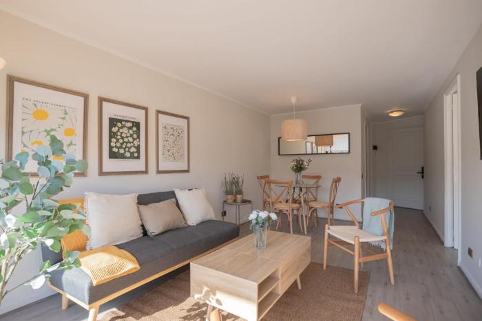 Unwind in a Prime Location by Costanera Center