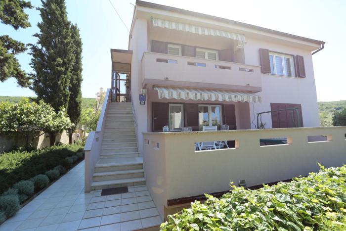 Apartments with parking space Punat, Krk - 24862