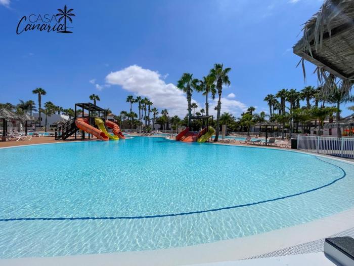 B-Rent Oasis Canary House Deluxe