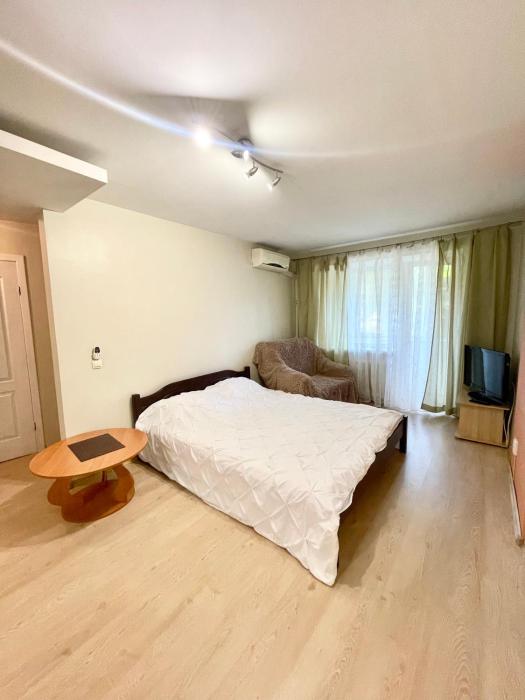 Апартаменты на улице Независимости 4 Эксимер