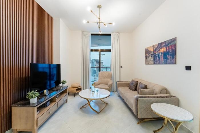 Cosy 2 Bed Apartment in Al Jaddaf