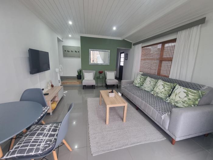 1 On Sonnet Unit Mia