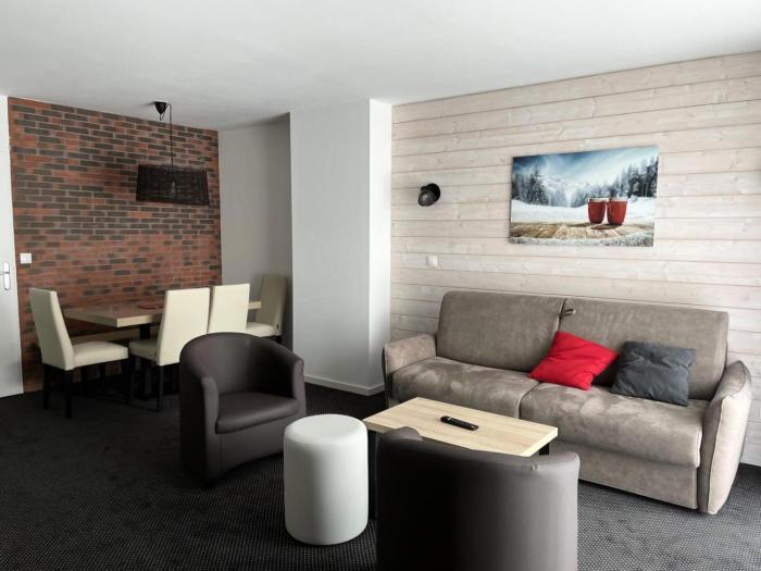 Résidence Le Portillo - Piscine - 2 Pièces pour 6 Personnes MAE-6203