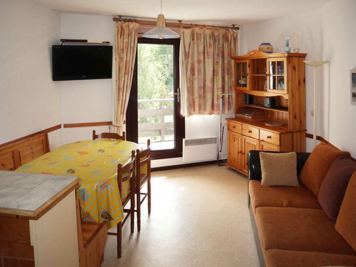 Studio pour 6 pers. au coeur des Orres 1650, proche remontées et commerces, balcon, box à skis - FR-1-322-549