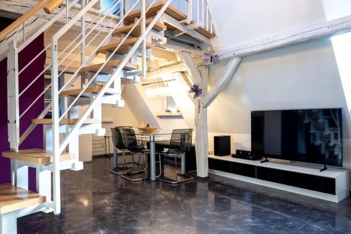 Dachgeschosswohnung mit Klimaanlage-15min vom Europa Park entfernt