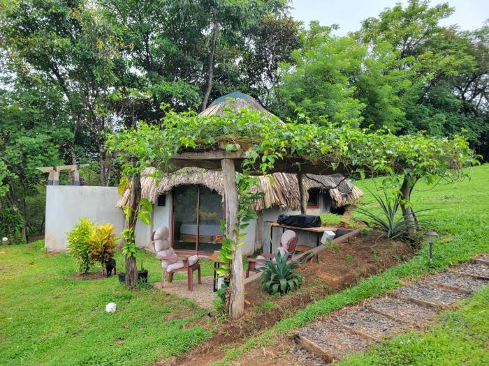 Lodge LA EMBERÁ I Osez linsolite tout confort