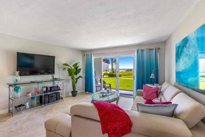 Surfside 112 - Ground-Level with Ocean View Patio, Steps to Pool & Beach
