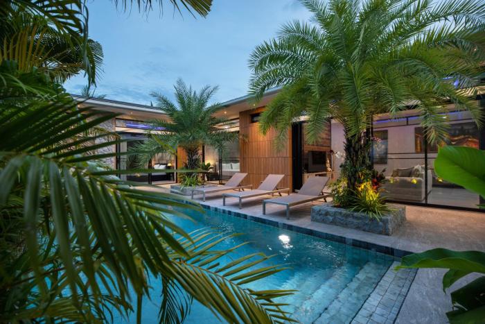 Lynn Villa - 3 Bedrooms with Private Pool