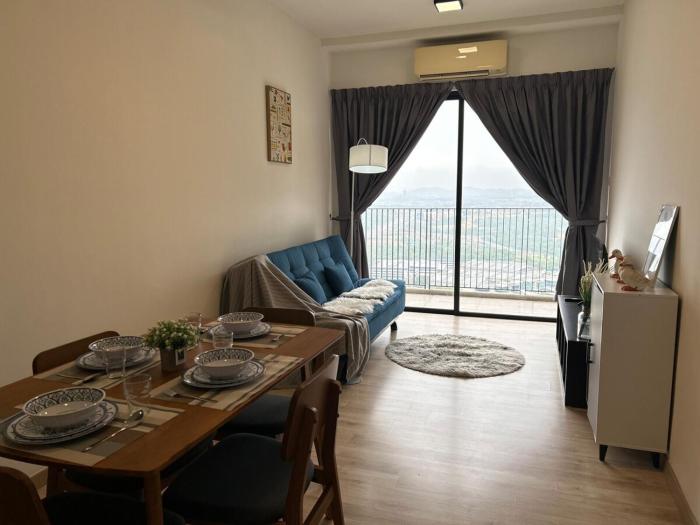 Emporis 2BR Condo freeParking SEGi Thomson EmHub